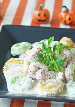 ハロウィンにも！豆苗とかぼちゃのニョッキ-レシピのメイン写真