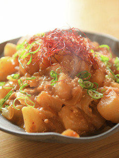 韓国風キムチチーズ肉じゃが-レシピのメイン写真