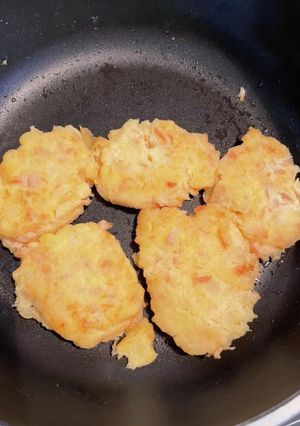 ツナのフィッシュケーキ 離乳食にも-レシピのメイン写真