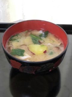 秋にぴったりのほっこり味噌汁-レシピのメイン写真