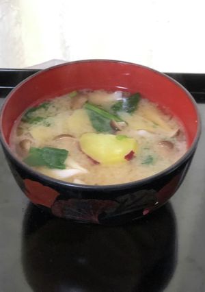 秋にぴったりのほっこり味噌汁-レシピのメイン写真