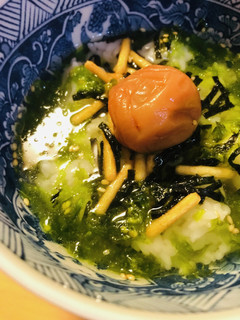 お茶漬けの素●海苔増量の梅干し茶漬け-レシピのメイン写真