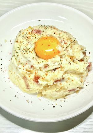 ちょっと変わった白いポテトサラダ-レシピのメイン写真