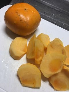 甘くなる柿-レシピのメイン写真