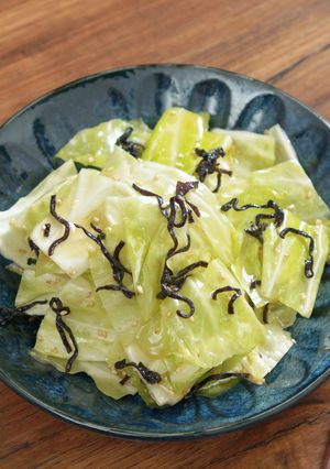パパっと作れる！塩昆布キャベツ-レシピのメイン写真