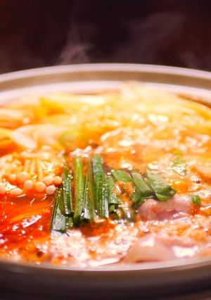 旨味とコク☆特製キムチ鍋(キムチチゲ)-レシピのメイン写真