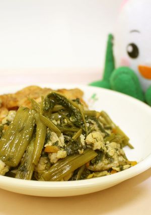 【給食】空芯菜と卵のオイスターソース炒め-レシピのメイン写真