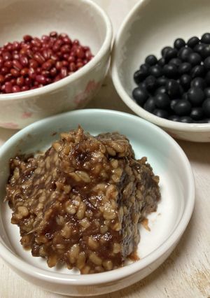 ヨーグルトメーカーで小豆と黒豆抗酸化味噌-レシピのメイン写真