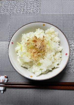 セロリとしょうがの炊き込みご飯-レシピのメイン写真