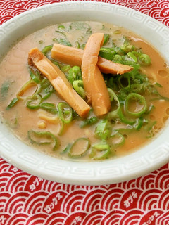 青ねぎと太メンマの豚骨醤油ラーメン♪-レシピのメイン写真