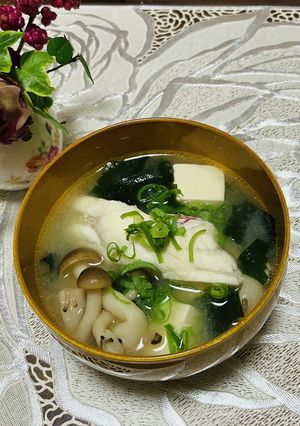 鯛のアラのお味噌汁-レシピのメイン写真