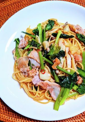 豚バラ肉と小松菜の和風ペペロンチーノ-レシピのメイン写真