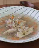 彩り野菜ミックスと蕎麦の実のチキンスープ