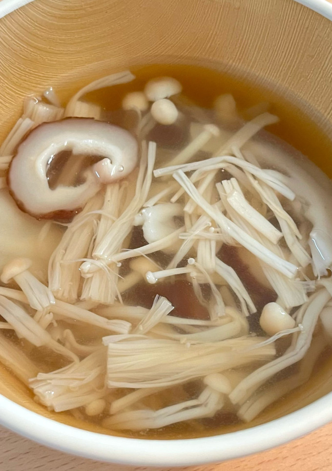 出汁が旨い！きのこの中華スープ-レシピのメイン写真