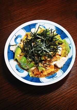 ちぎり豆腐とアボカドのおつまみサラダ-レシピのメイン写真