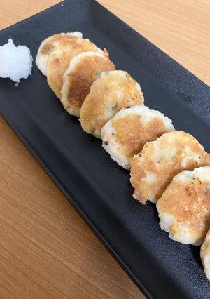 簡単☆米粉とすり身だけ焼き♪-レシピのメイン写真