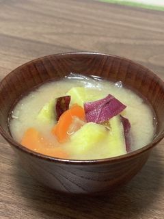 さつまいもみそ汁-レシピのメイン写真