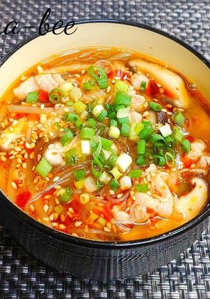 体ぽっかぽか♪春雨豚もやしの旨辛お味噌汁-レシピのメイン写真