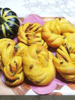 【全粒粉配合】かぼちゃパン(ホエー入り)-レシピのメイン写真