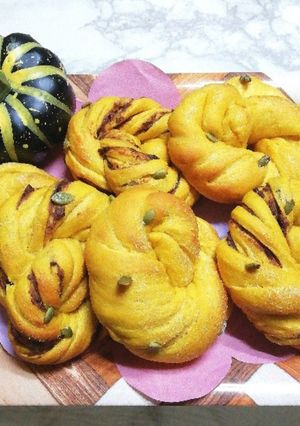 【全粒粉配合】かぼちゃパン(ホエー入り)-レシピのメイン写真