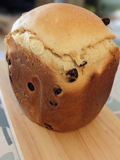 米粉豆乳パン(写真はレーズン入り)-レシピのメイン写真