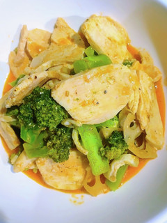 鶏胸肉とブロッコリーのケチャマヨ炒め-レシピのメイン写真