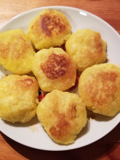 フライパンdeさつまいも焼き団子-レシピのメイン写真