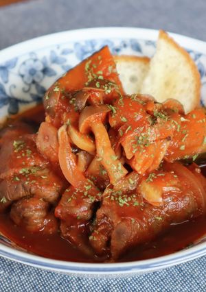 牛肉ロールとかぼちゃのケチャップ煮込み-レシピのメイン写真