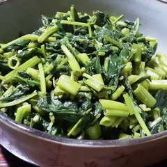 รูปของ 無農薬野菜・空芯菜の炒め物
