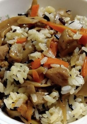 鶏肉と舞茸の混ぜご飯-レシピのメイン写真