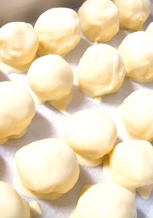 簡単チーズホワイト生チョコトリュフ-レシピのメイン写真