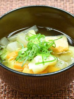 かるしお® 鮭と野菜のおみそ汁-レシピのメイン写真