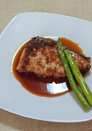 フライパンで簡単！ぶりの照り焼き-レシピのメイン写真