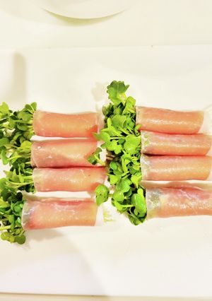 生ハムのかいわれ大根とチーズ巻き-レシピのメイン写真