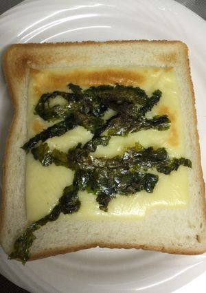 韓国海苔をのせたチーズトースト-レシピのメイン写真