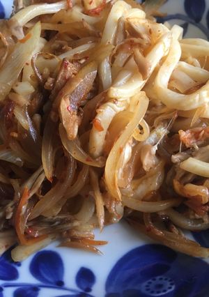 舞茸のキムチチーズ焼きうどん-レシピのメイン写真