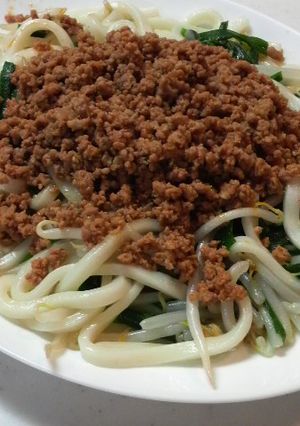 コチュジャンがキいてるジャン！焼きうどん-レシピのメイン写真