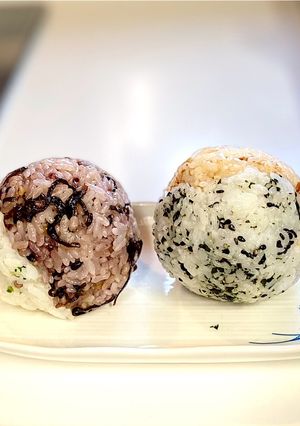 組み合わせ自由！バスボムみたいなおにぎり-レシピのメイン写真