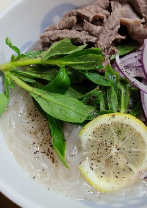フォースープの素で牛肉のフォー-レシピのメイン写真