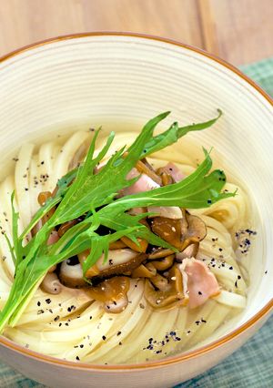 きのことベーコンのカフェ風うどん-レシピのメイン写真