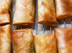 おつまみにも！えびと大葉のチーズ春巻き-レシピのメイン写真