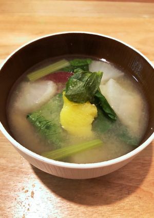 さつまいものお味噌汁-レシピのメイン写真