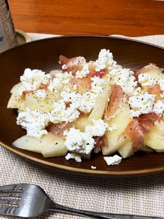 梨とチーズと生ハムのサラダ-レシピのメイン写真