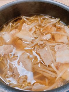 もやしと豚肉の貧乏鍋-レシピのメイン写真