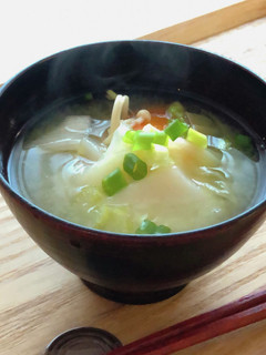 野菜とお餅のお味噌汁-レシピのメイン写真