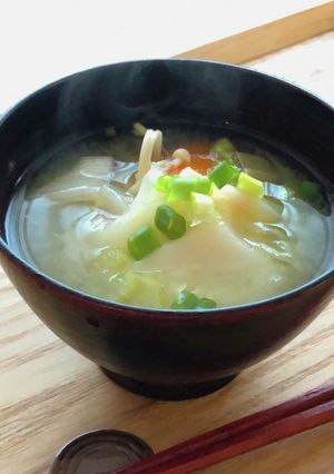 野菜とお餅のお味噌汁-レシピのメイン写真
