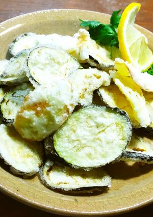 茄子と新生姜の塩揚げ　茄子チップス-レシピのメイン写真