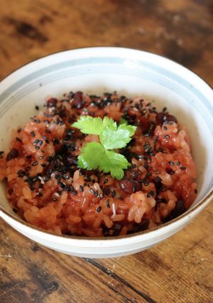 実は簡単！炊飯器でも炊けるお赤飯-レシピのメイン写真
