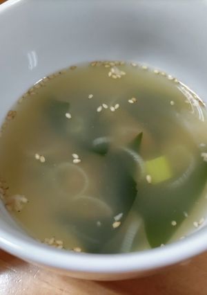 納豆のネギワカメ中華スープ-レシピのメイン写真
