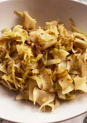 ハンガリーより　キャベツのパスタ-レシピのメイン写真